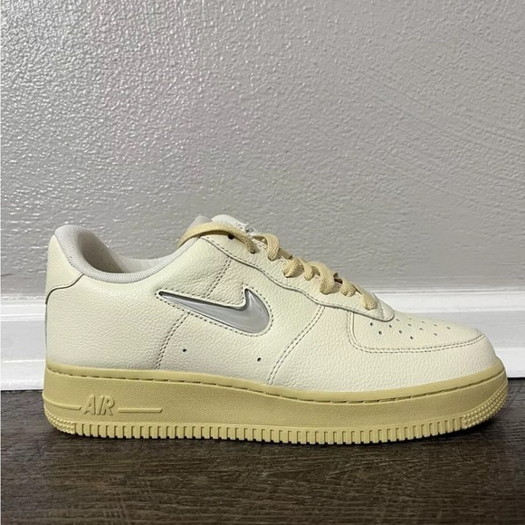 Nike Shoes - Nike Air Force 1 '07 LX Coconut Milk/Light Bone Sneaker Women Size 9 DO9456 100